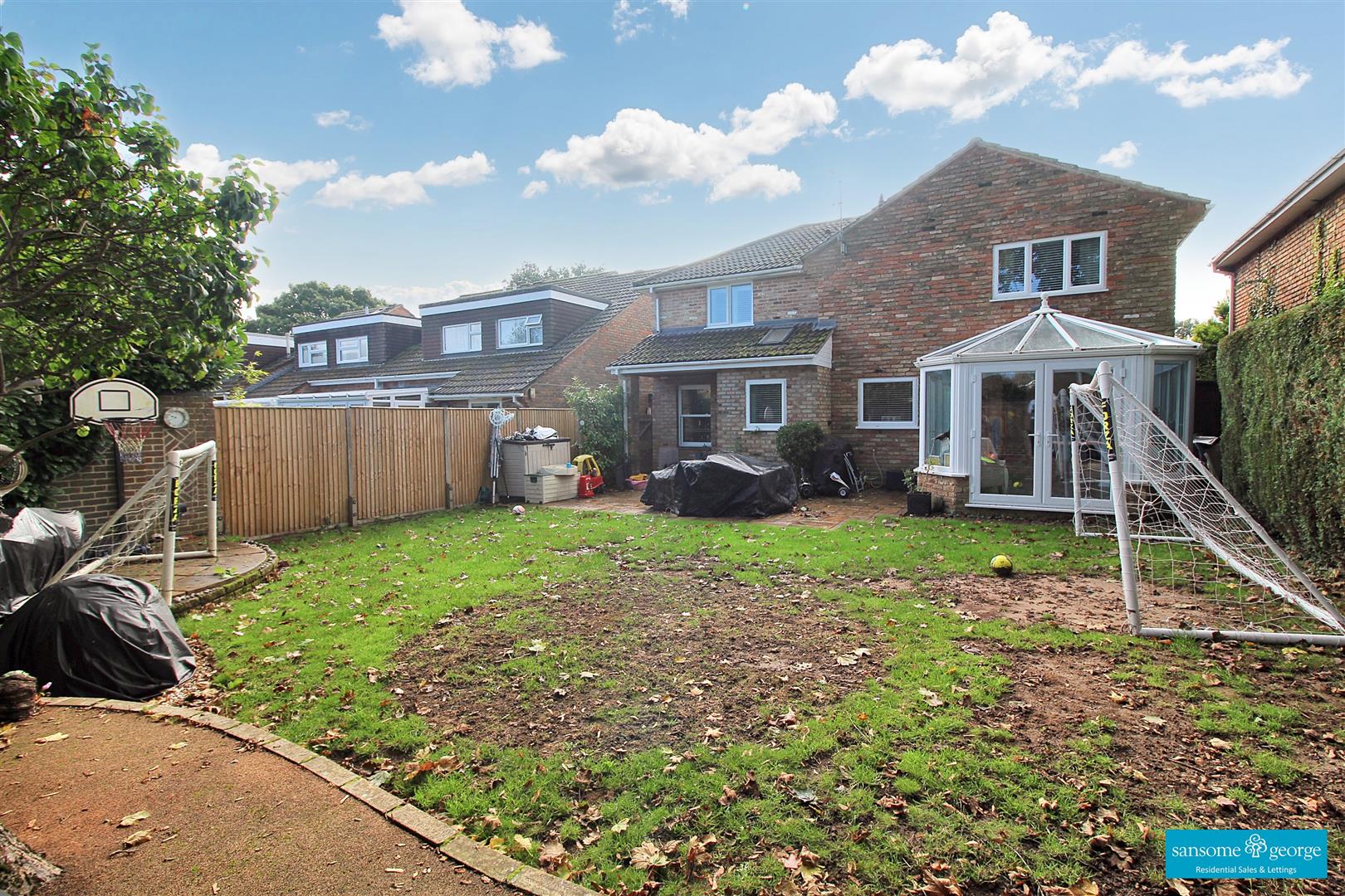 Addiscombe Chase, Tilehurst